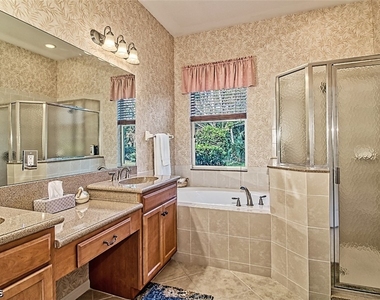 3460 Lakeview Isle Court - Photo Thumbnail 28