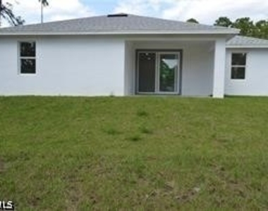 2611 Carol Place - Photo Thumbnail 13