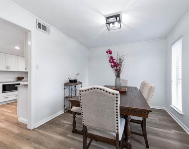 26715 Maplewood Drive - Photo Thumbnail 6