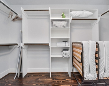 5705 Cochran Street - Photo Thumbnail 16