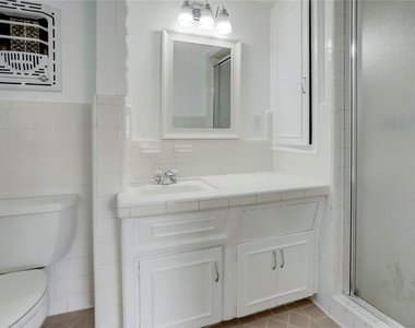5735 Wigton Drive - Photo Thumbnail 8
