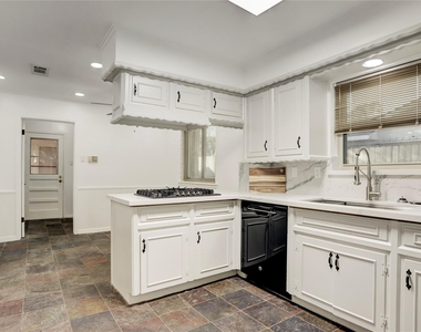 5735 Wigton Drive - Photo Thumbnail 2