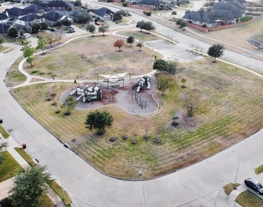 19107 Mustang Pointe Lane - Photo Thumbnail 25