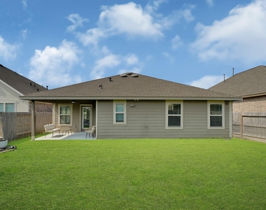 25915 Aura Lake Lane - Photo Thumbnail 26