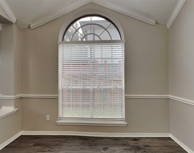 17111 Cradle Cove Court - Photo Thumbnail 4