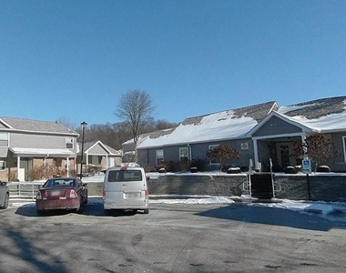 727 Follin Avenue - Photo Thumbnail 4