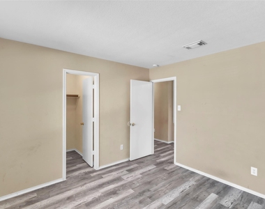 12830 Windy Summer Lane - Photo Thumbnail 23