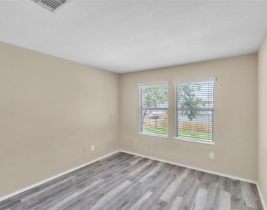 12830 Windy Summer Lane - Photo Thumbnail 22