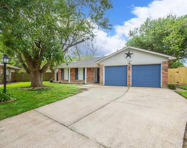 5704 Leggett Lane - Photo Thumbnail 2