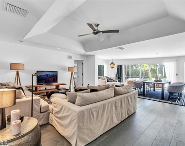 1627 Murex Lane - Photo Thumbnail 9