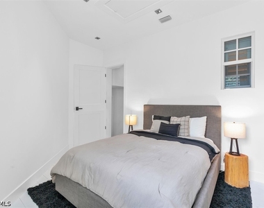 1627 Murex Lane - Photo Thumbnail 26