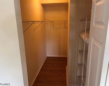13180 Bella Casa Circle - Photo Thumbnail 21