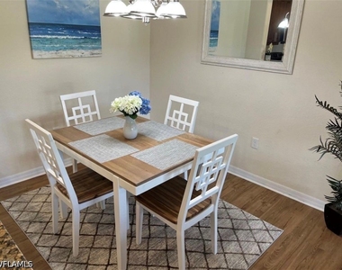 13180 Bella Casa Circle - Photo Thumbnail 4