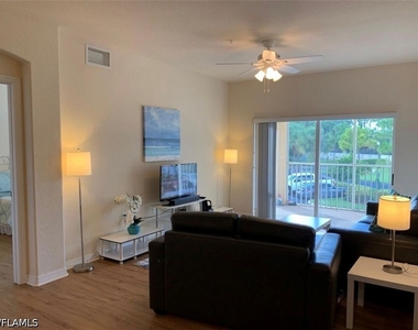 13180 Bella Casa Circle - Photo Thumbnail 10