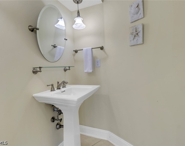701 N Barfield Drive - Photo Thumbnail 24