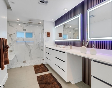 701 N Barfield Drive - Photo Thumbnail 18