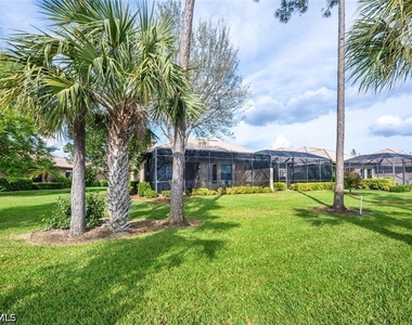 7563 Moorgate Point Way - Photo Thumbnail 21