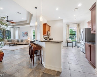 7563 Moorgate Point Way - Photo Thumbnail 10