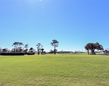 7563 Moorgate Point Way - Photo Thumbnail 45