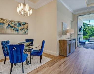 2875 Coco Lakes Drive - Photo Thumbnail 7