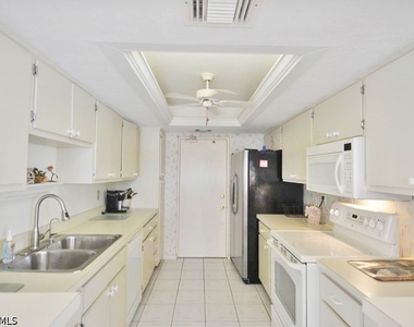 1100 S Collier Boulevard - Photo Thumbnail 5