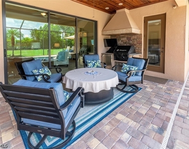 9372 Vercelli Court - Photo Thumbnail 37