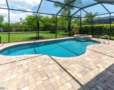 9372 Vercelli Court - Photo Thumbnail 38