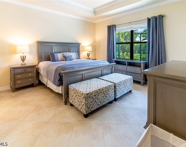 9372 Vercelli Court - Photo Thumbnail 18