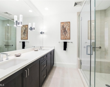 1035 3rd Avenue S - Photo Thumbnail 17