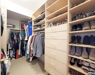 441 Piermont - Photo Thumbnail 14