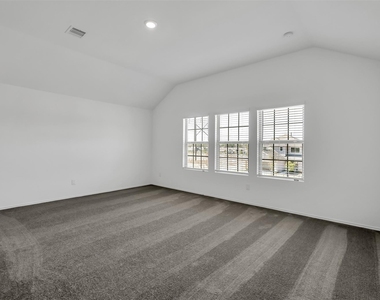 1615 Oleander Greens Drive - Photo Thumbnail 8