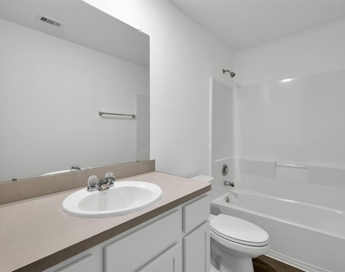 1615 Oleander Greens Drive - Photo Thumbnail 13