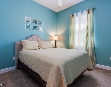 7096 Dominica Drive - Photo Thumbnail 10