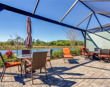 7096 Dominica Drive - Photo Thumbnail 13