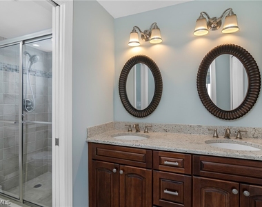 5550 Heron Point Drive - Photo Thumbnail 9