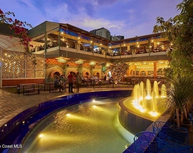 1706 Pineda Street - Photo Thumbnail 10