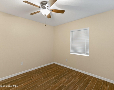 175 Nw Valencia Road - Photo Thumbnail 19