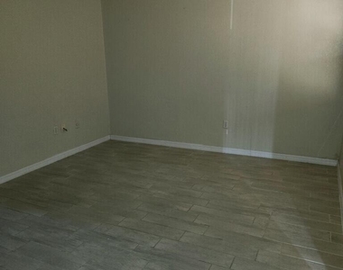 2170 Knox Mcrae Drive - Photo Thumbnail 5