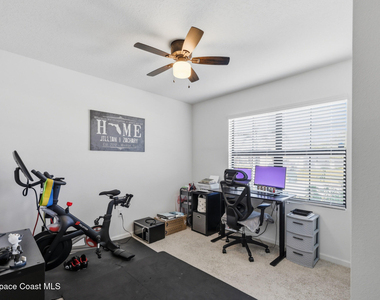 4687 Magenta Isles Drive - Photo Thumbnail 5