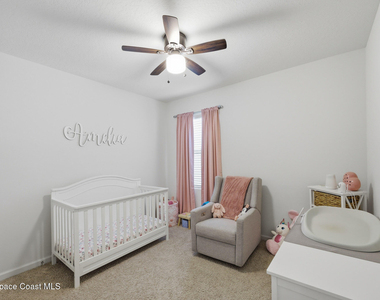 4687 Magenta Isles Drive - Photo Thumbnail 3