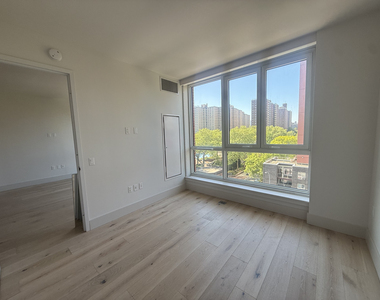 251 East 2nd Street - Photo Thumbnail 7
