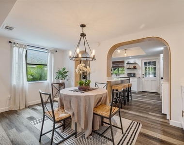 1411 E Henry Avenue - Photo Thumbnail 7