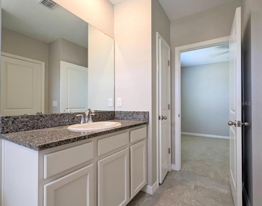 2683 Midnight Pearl Drive - Photo Thumbnail 18