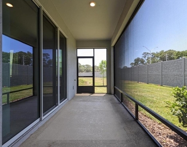 2683 Midnight Pearl Drive - Photo Thumbnail 12