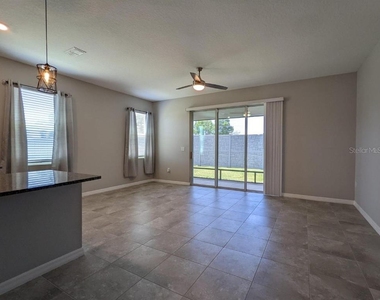 2683 Midnight Pearl Drive - Photo Thumbnail 5