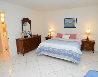 12760 Indian Rocks Road - Photo Thumbnail 24