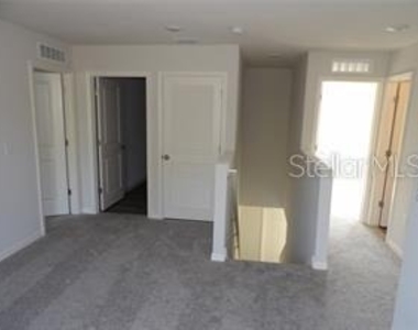5033 Kirkwood Avenue - Photo Thumbnail 5