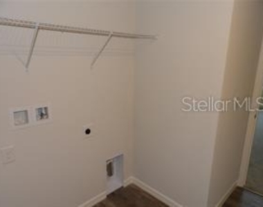 5033 Kirkwood Avenue - Photo Thumbnail 14