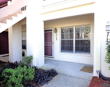7910 Hardwick Drive - Photo Thumbnail 2