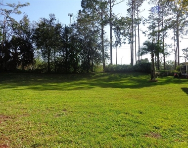 7910 Hardwick Drive - Photo Thumbnail 20
